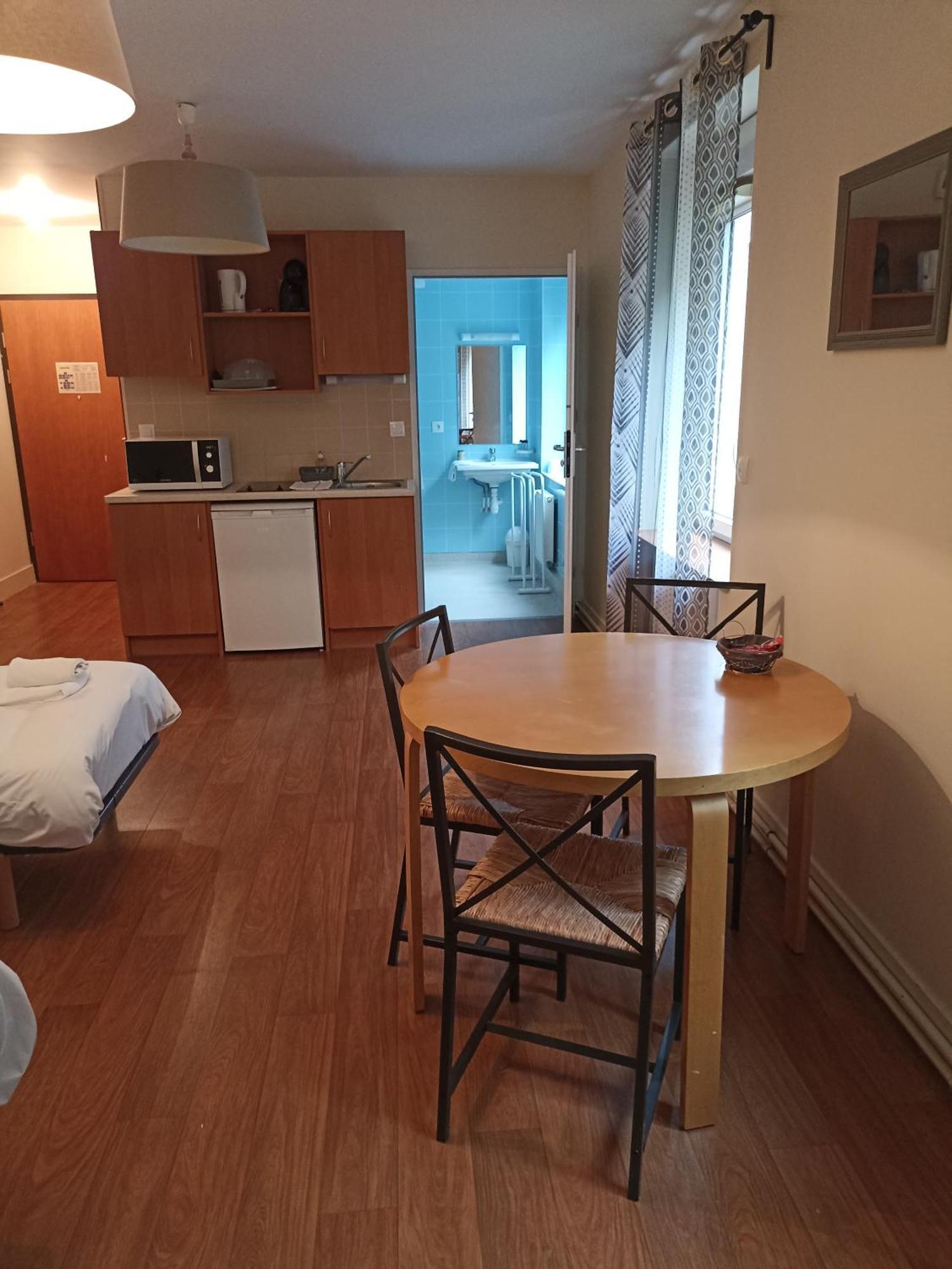 Residence La Providence Zenao Lisieux Dış mekan fotoğraf