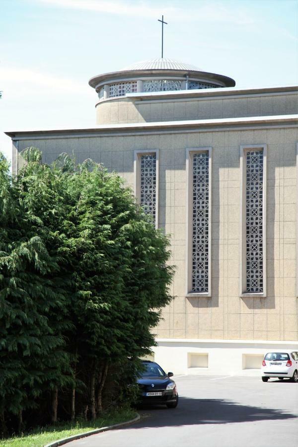 Residence La Providence Zenao Lisieux Dış mekan fotoğraf